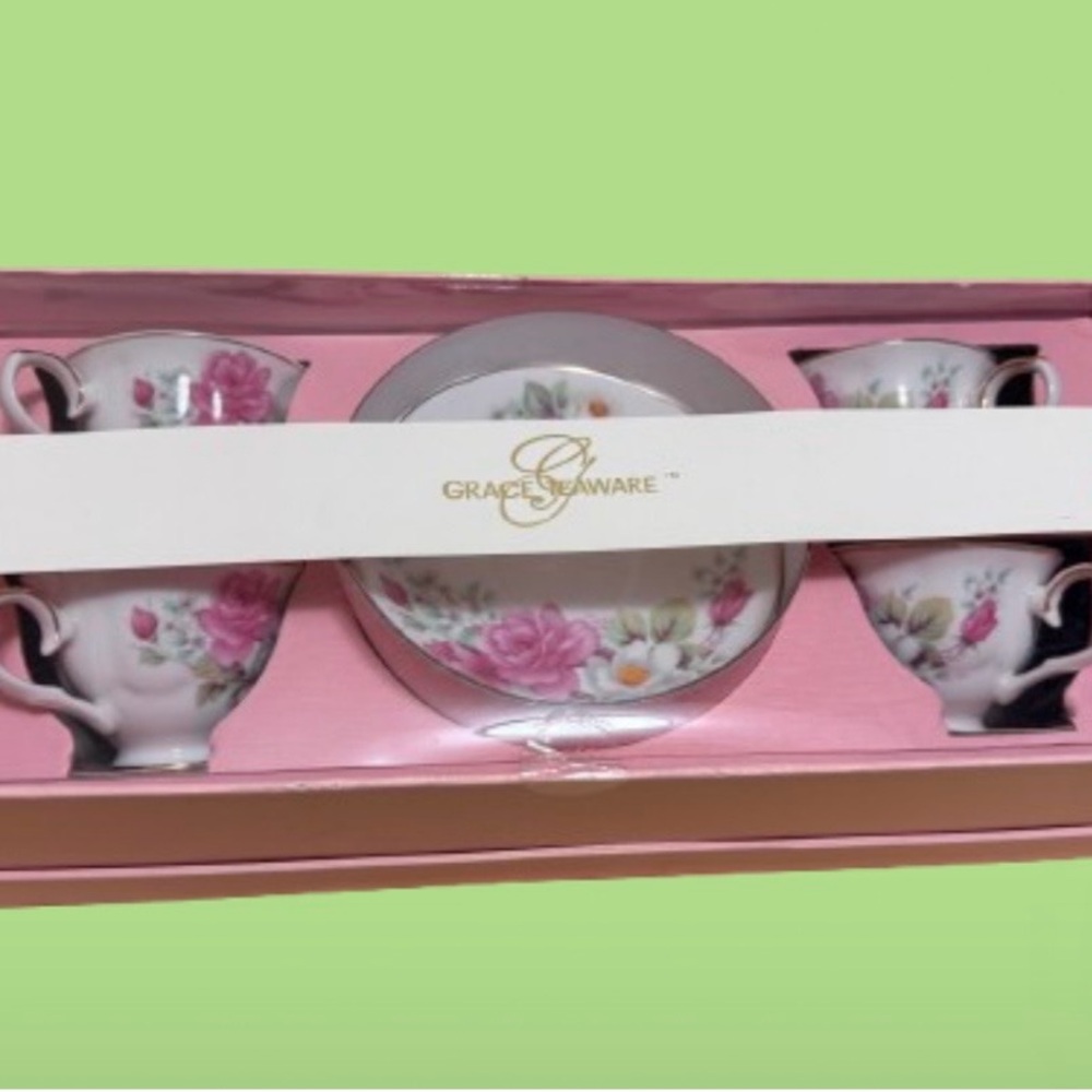Grace Teaware Pink Floral Porcelain Tea Cup and Saucer Set - Picture 2 of 3